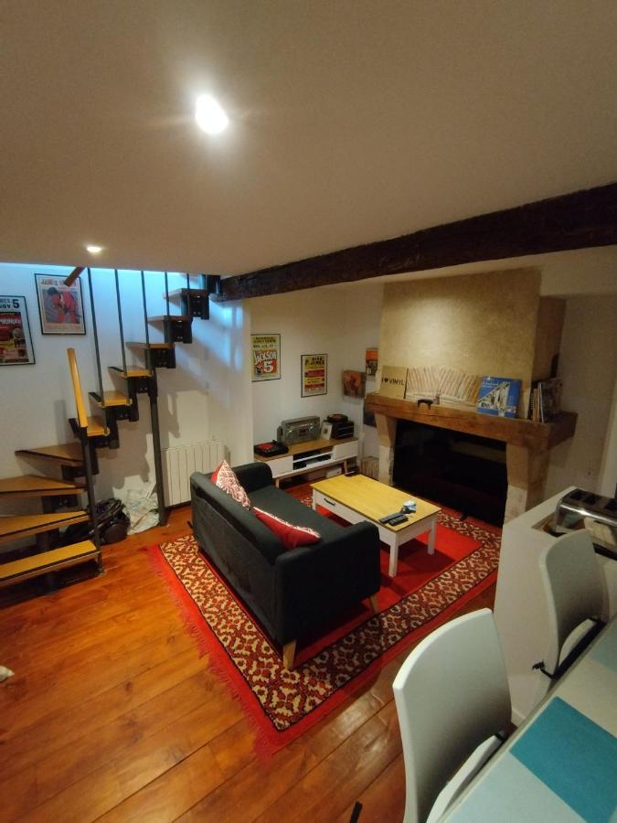 Studio Duplex Au Coeur Du Quartier Historique! Apartment Bergerac Bagian luar foto